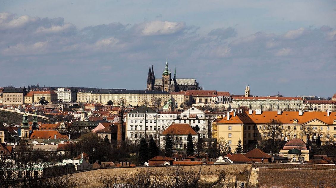 VELKÝ TŘESK PREZIDENTSKÝCH PETIC - Médium.cz